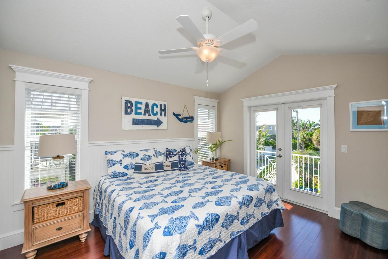 Nautical Tides Villa Bradenton Beach Exterior photo